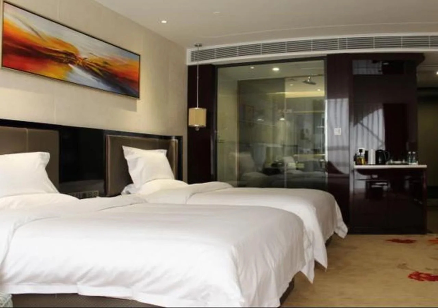 Lavande Hotel (Yangjiang Xiping Road Walmart)