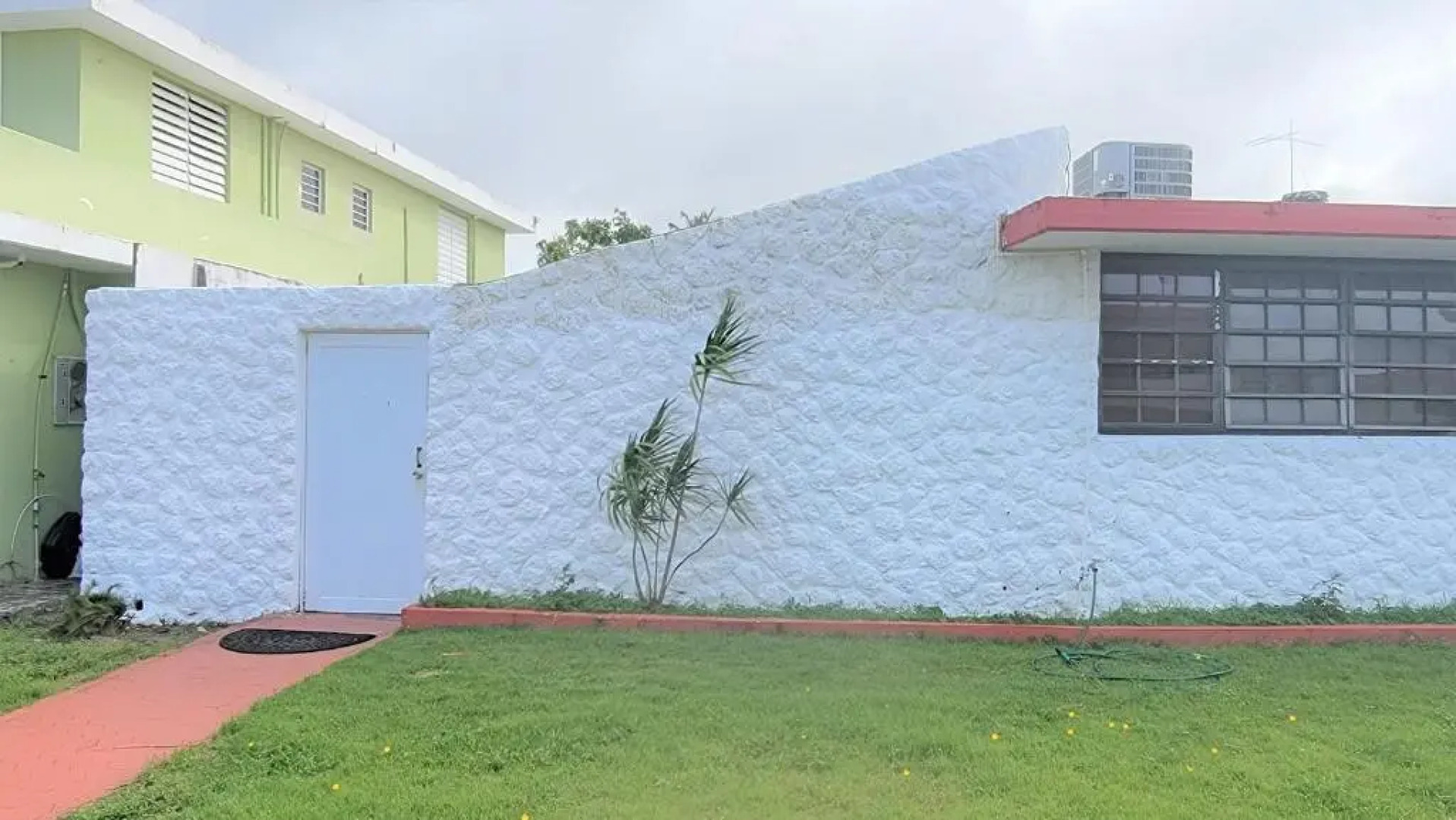 Safe Quiet Apartments Near Airport