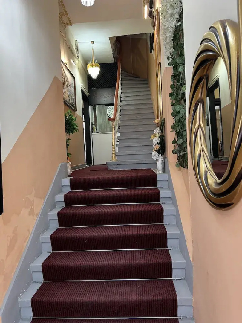 Golden Door Hotel