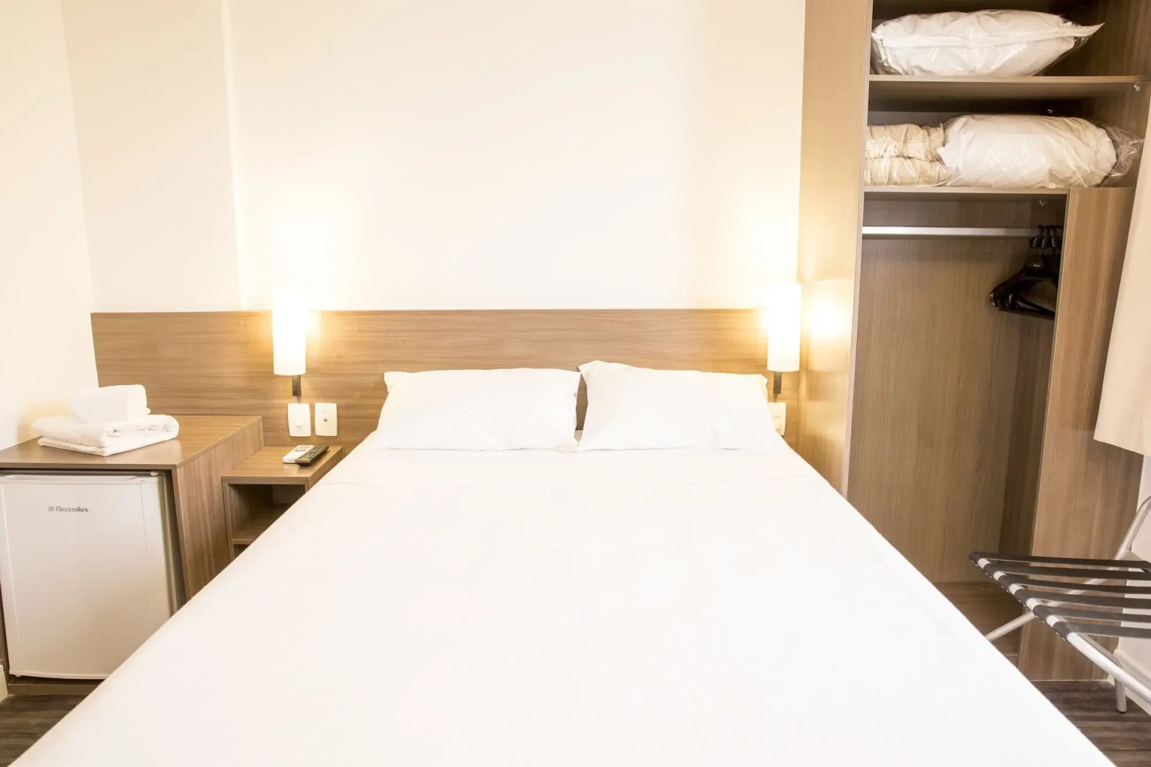 San Diego Express Barro Preto