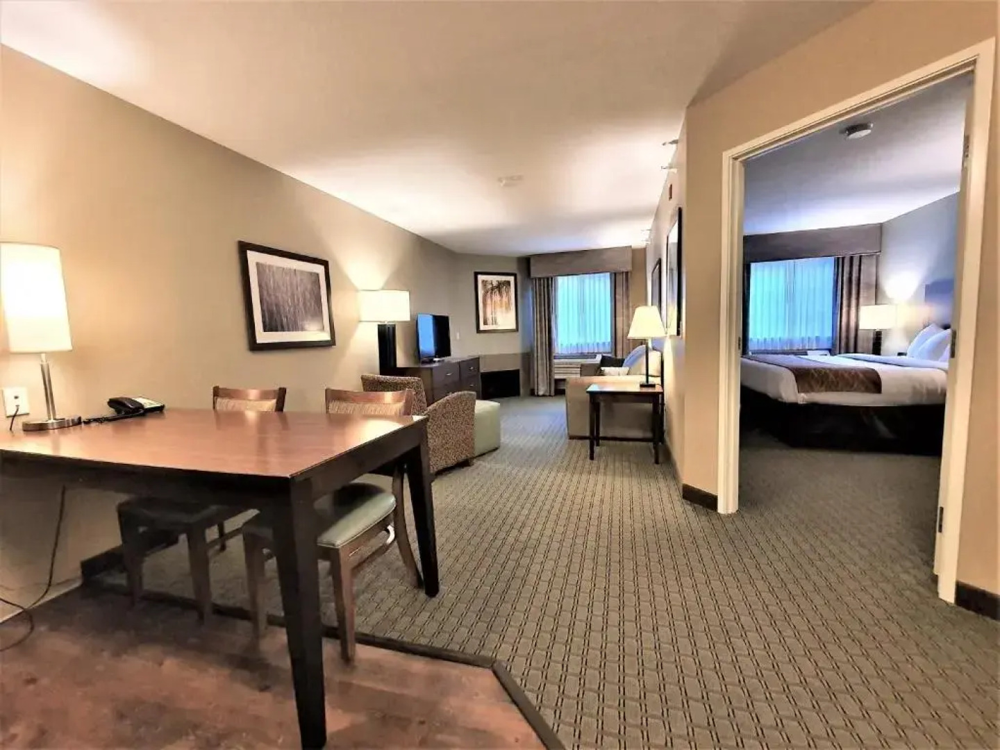 Grandstay Hotel And Suites Chisago