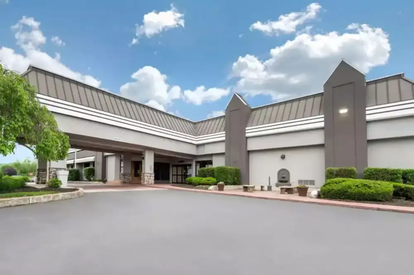 Charming Ensuite Rooms in NEW CUMBERLAND