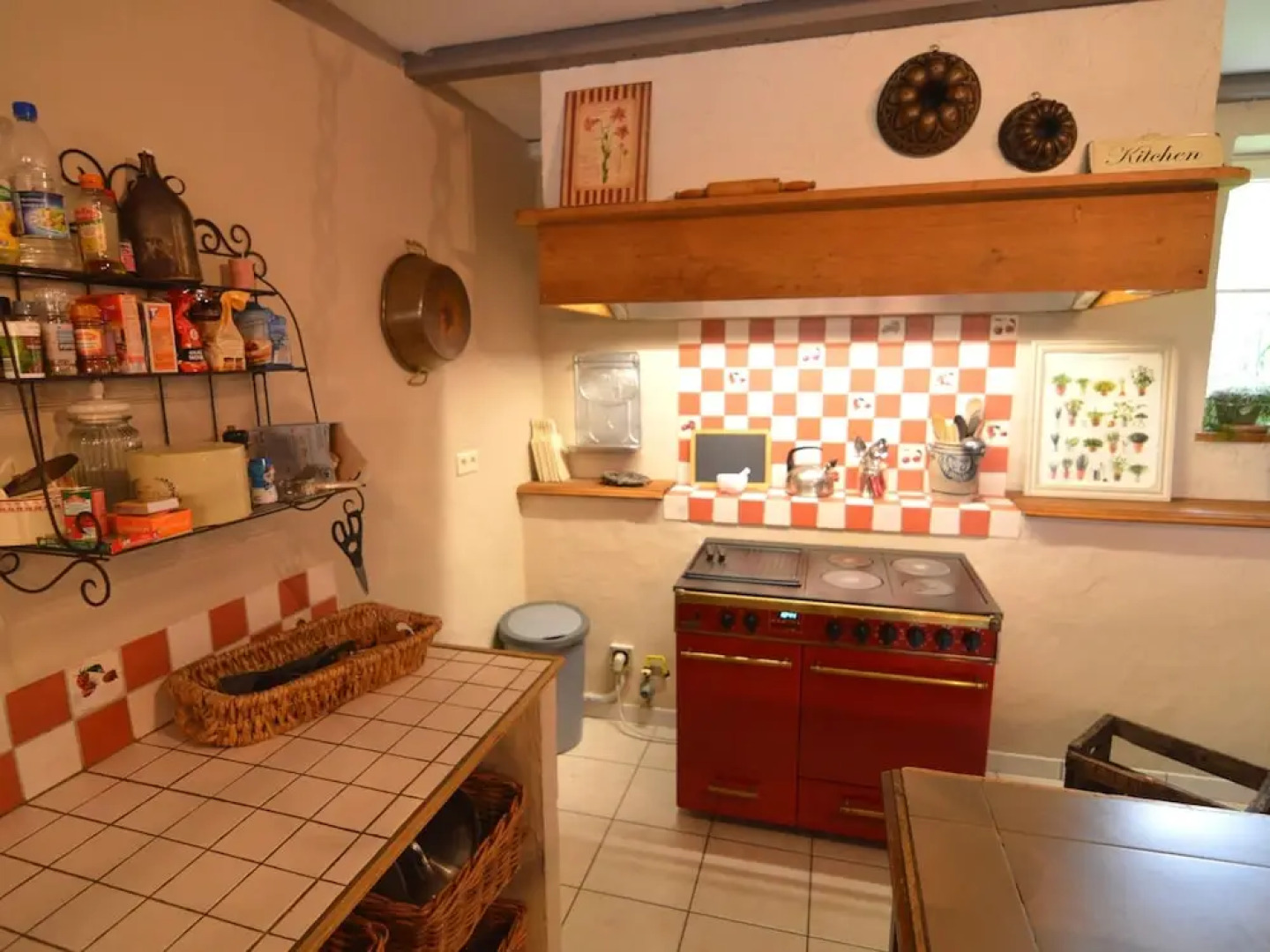 Quaint Holiday Home in Bievre in the Forest