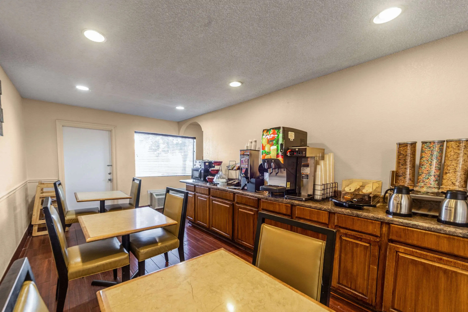 Econo Lodge Meridian South