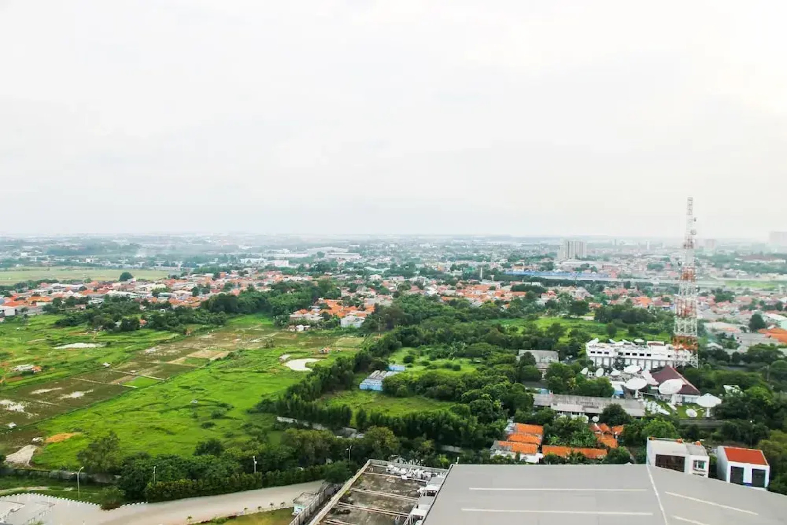 Nice View Studio @ Azalea Suites Apartment