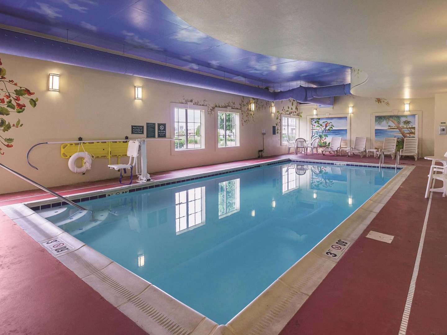 La Quinta Inn & Suites by Wyndham Bowling Green