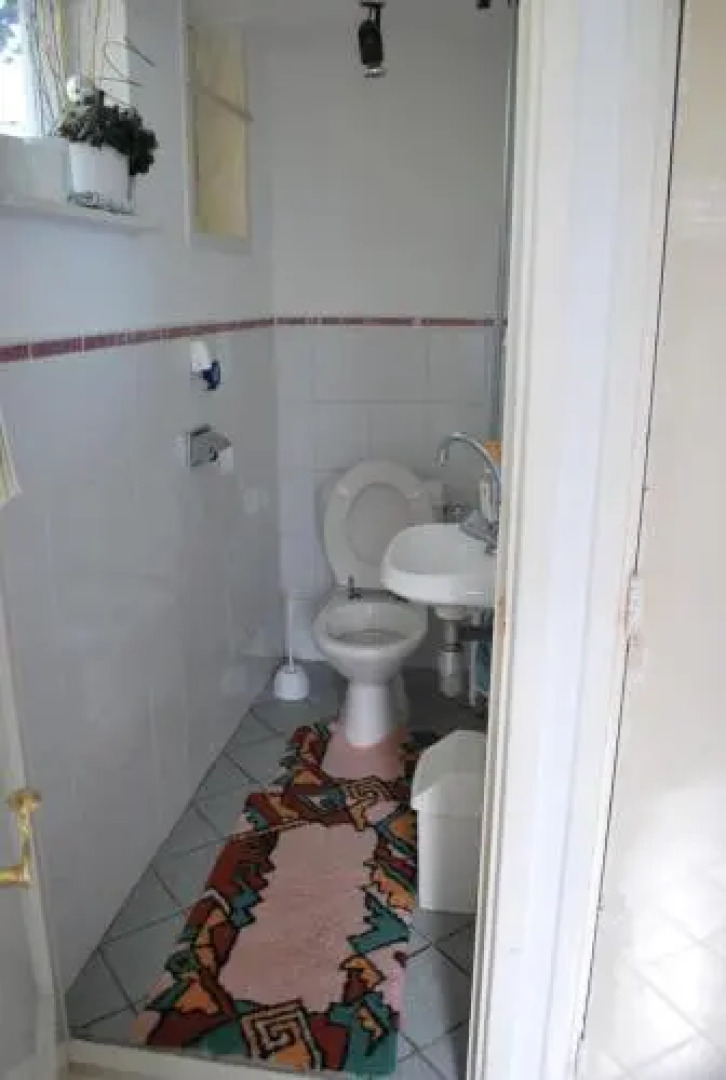 FredS Bed And Breakfast