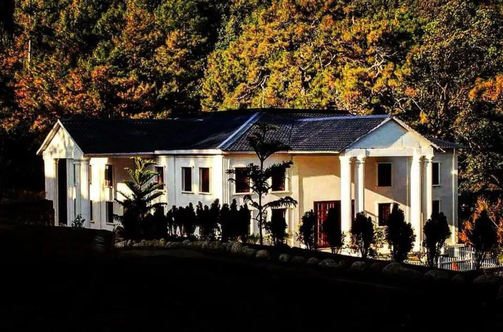 The Heritage Club - Tripura Castle