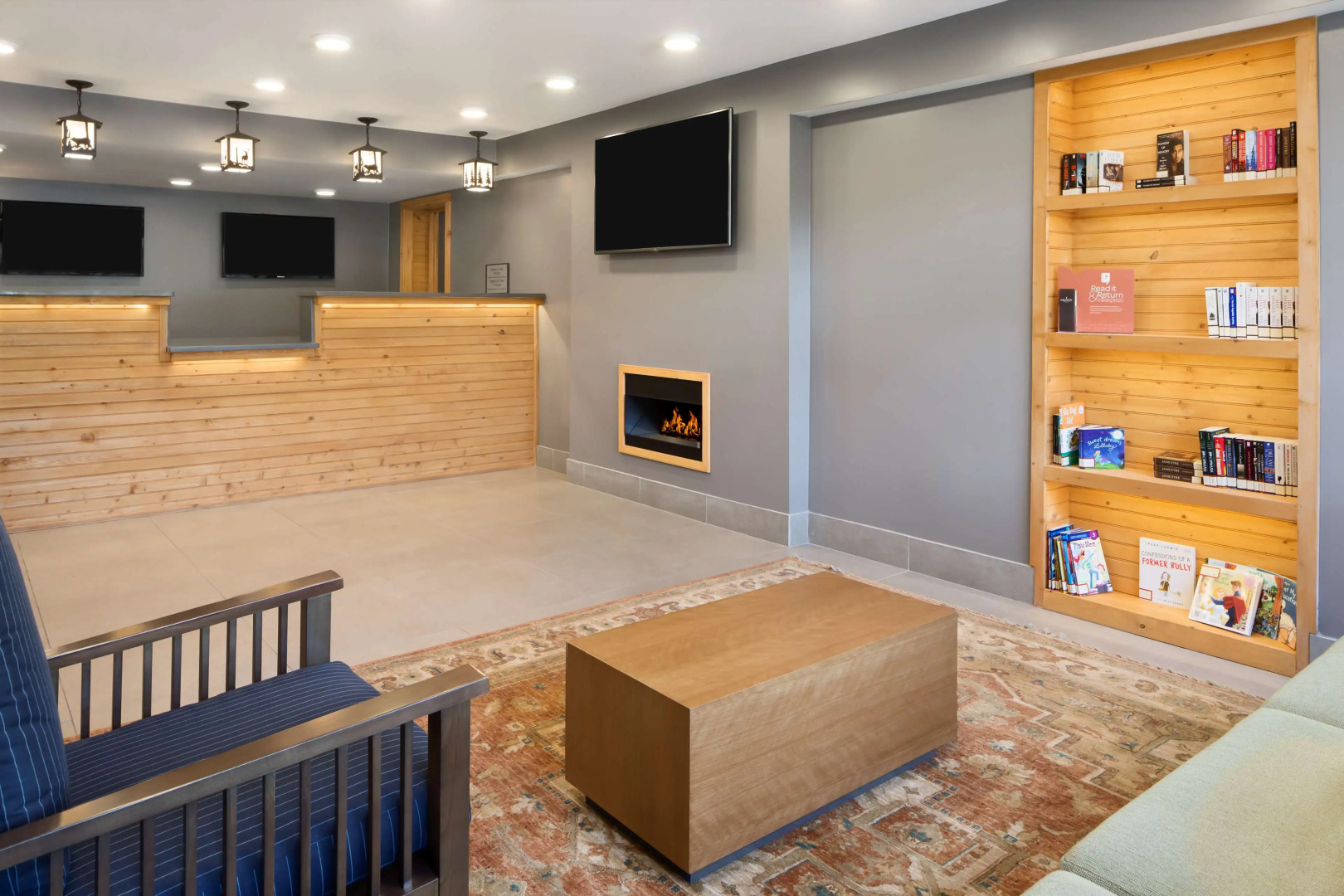 Country Inn & Suites by Radisson, Gatlinburg, TN