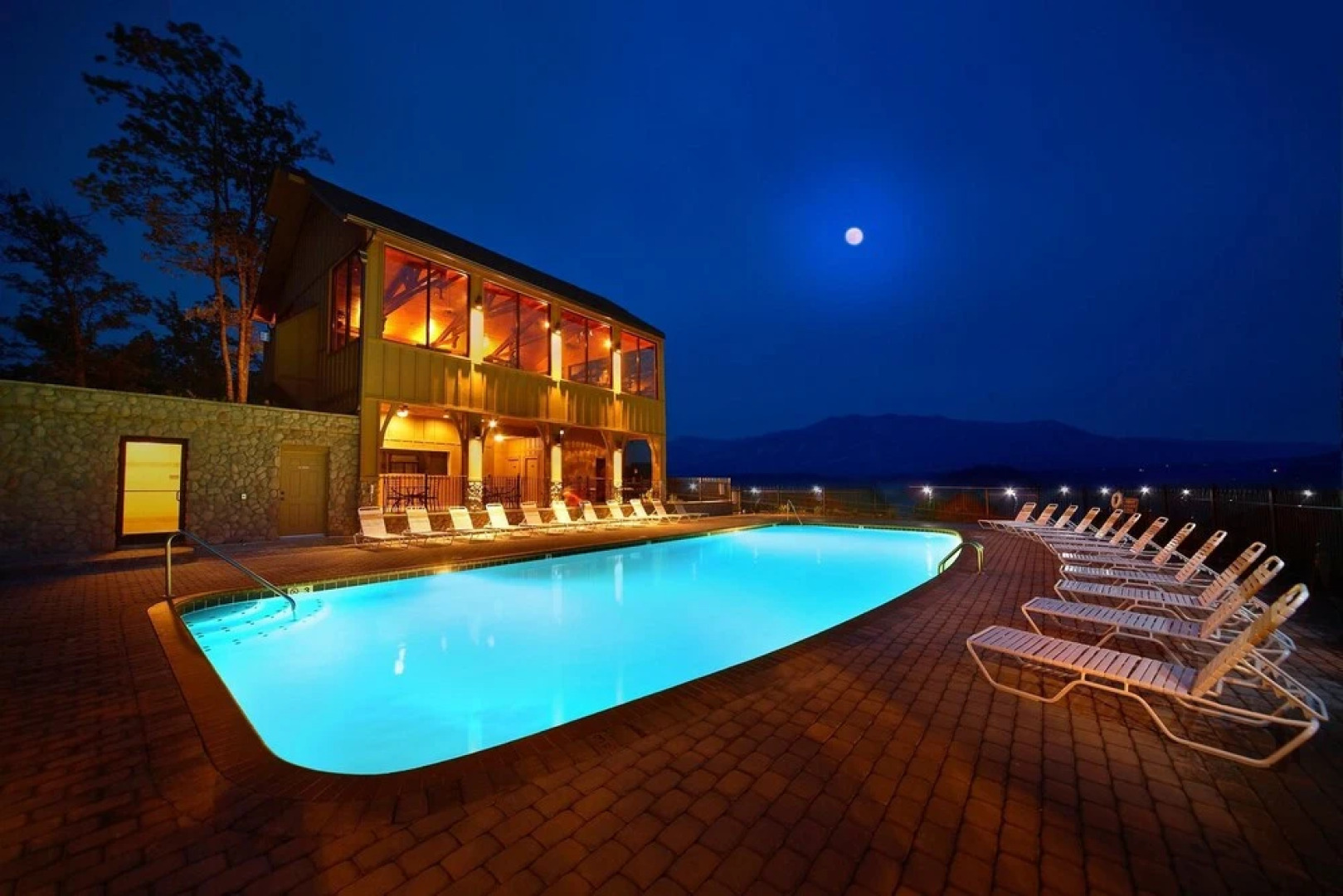 A Glimpse of Heaven Apartment 2