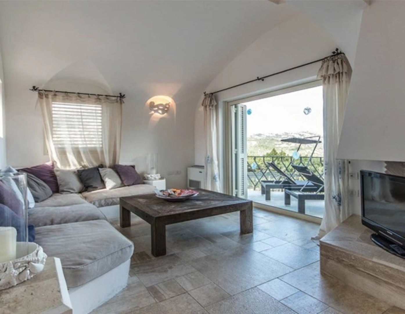 Blu Lux - Independent Villa with Private Pool