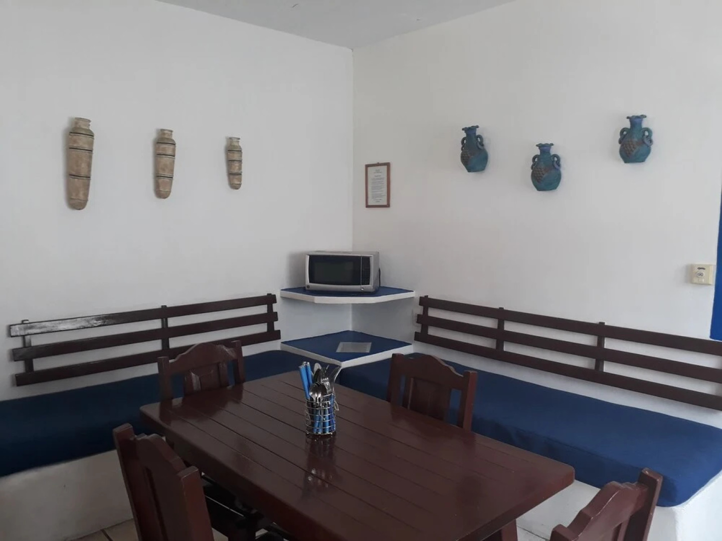 Hotel y Bungalows Los Arcos