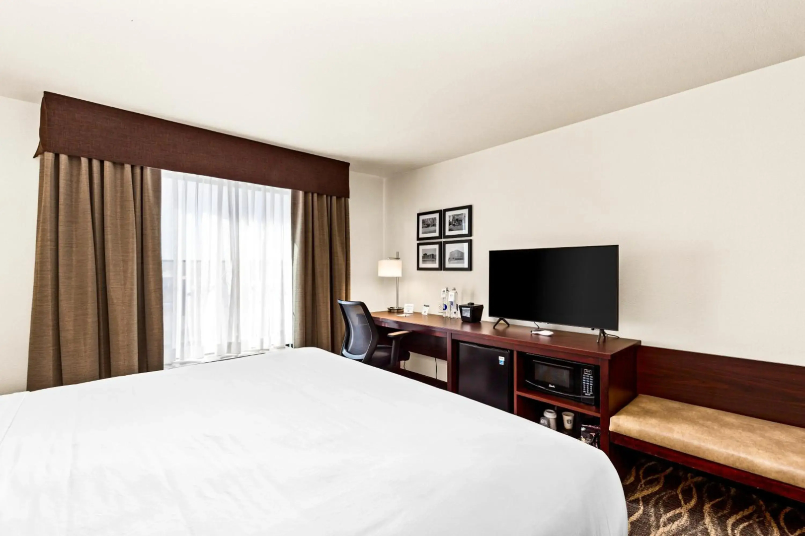 Cobblestone Hotel & Suites - Superior Duluth