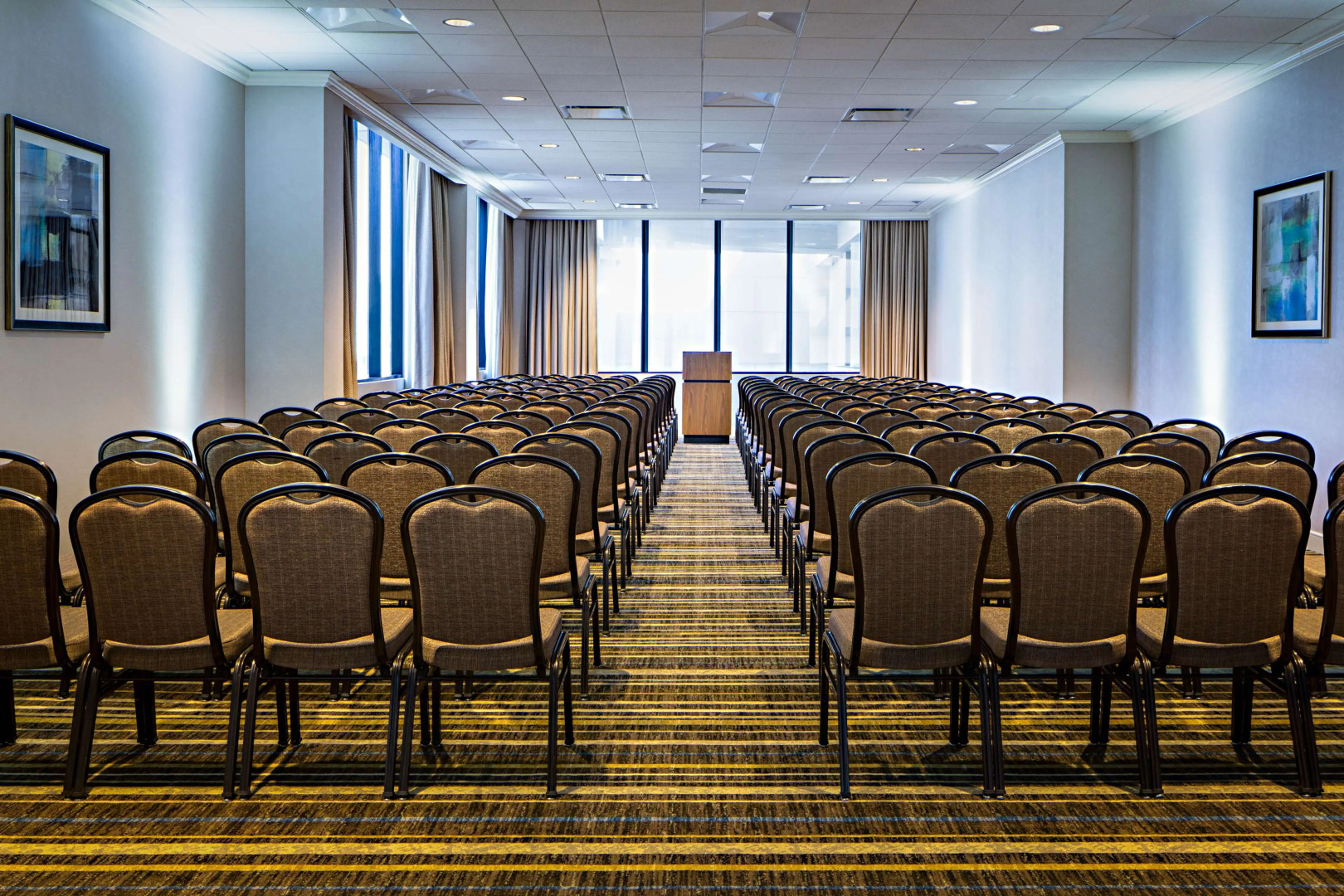 Hilton New Orleans Riverside