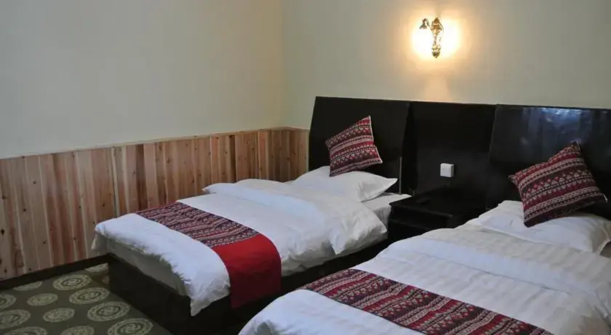 Jiuzhaigou Ba Yang Inn