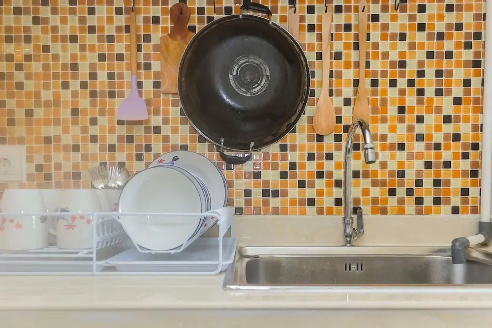 Comfort 2Br At Meikarta Apartment