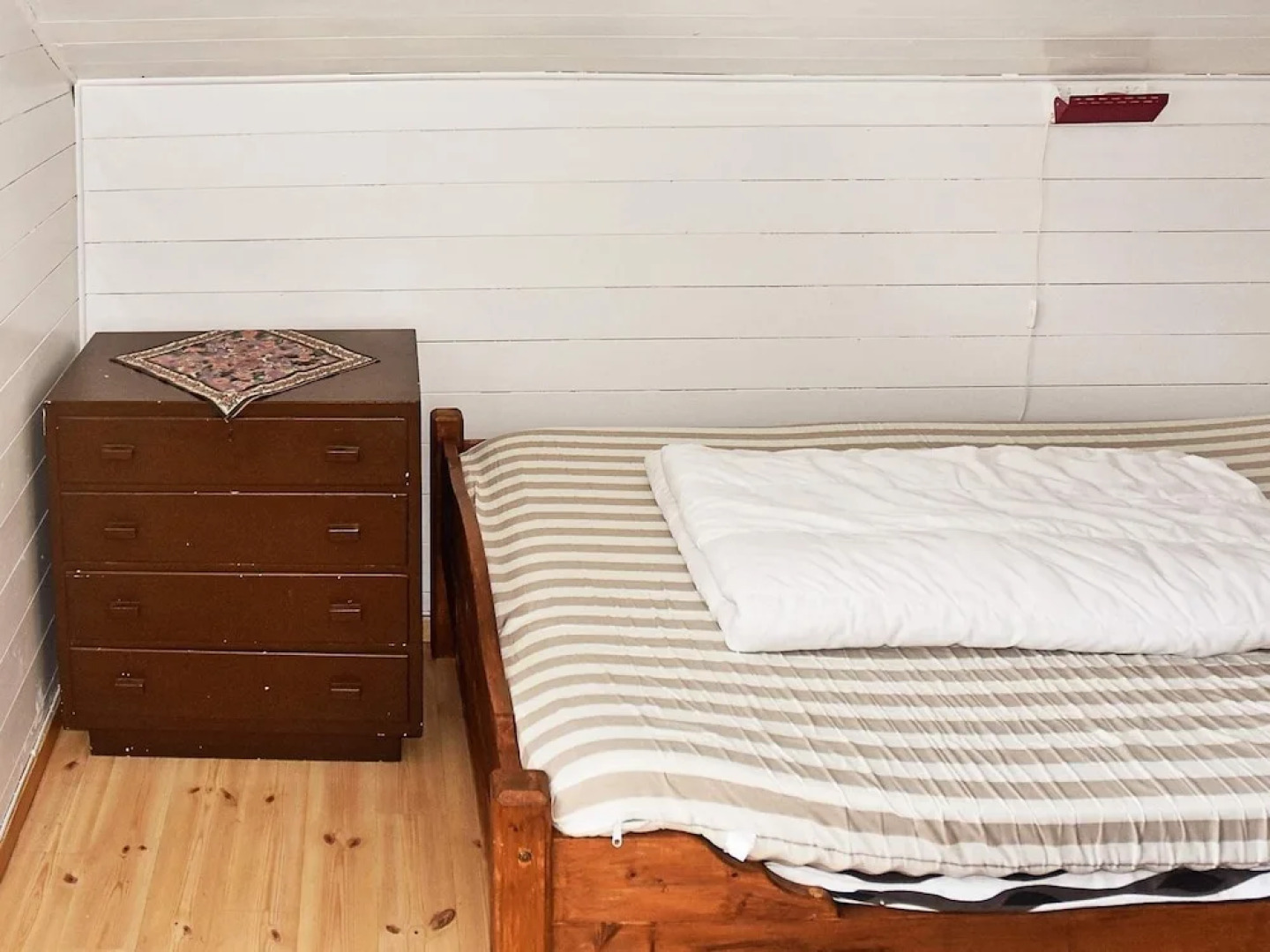 6 Person Holiday Home in Rubbestadneset