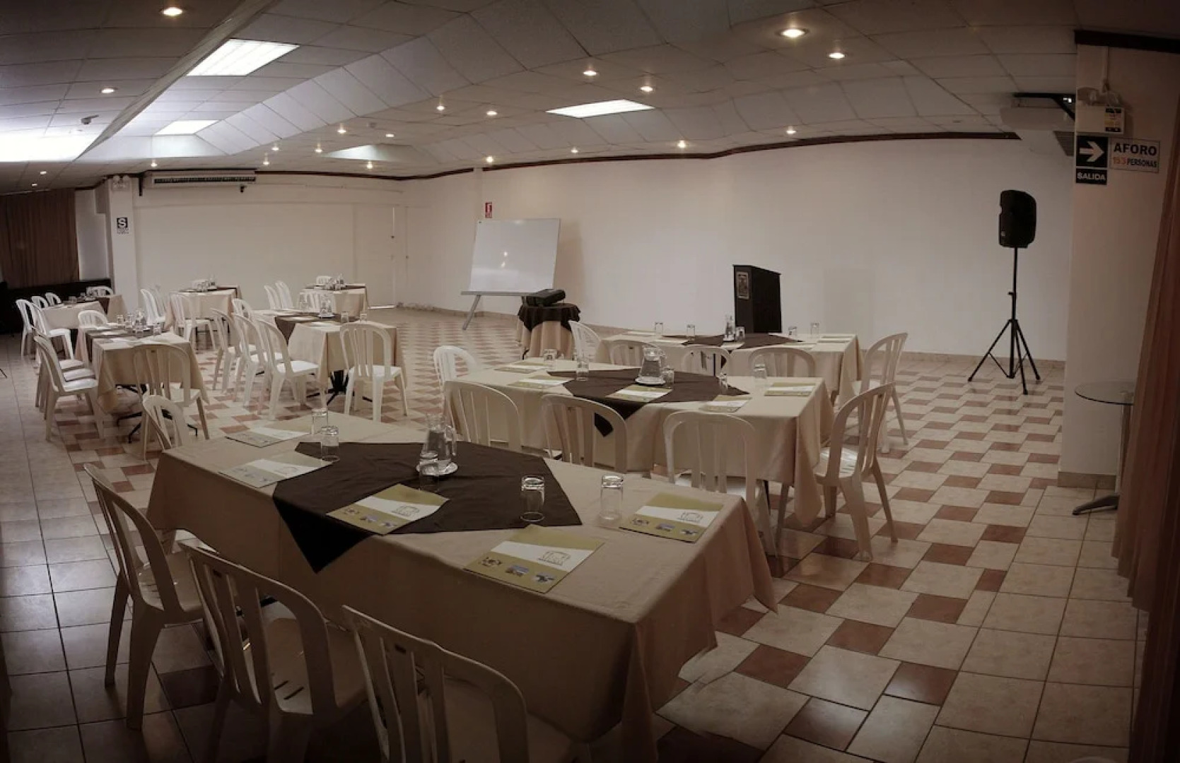 Las Musas Hotel & Casino