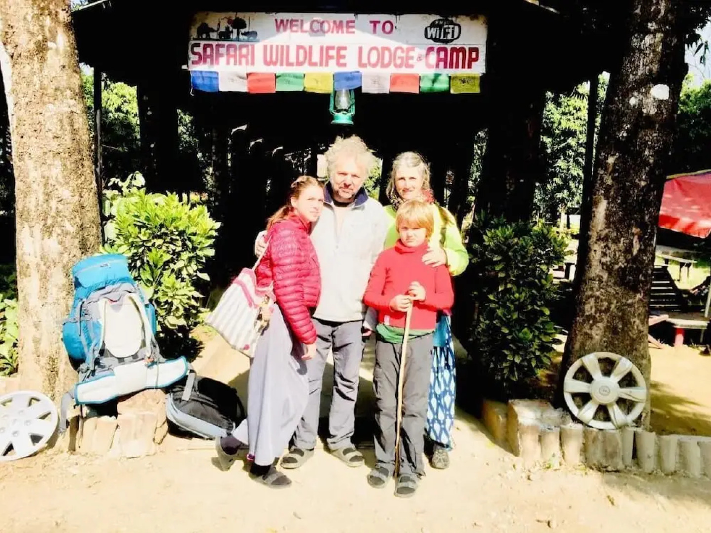 Safari Wildlife Lodge & Camp