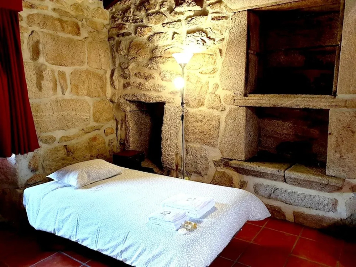 House With one Bedroom in Águeda, With Pool Access, Balcony and Wifi -