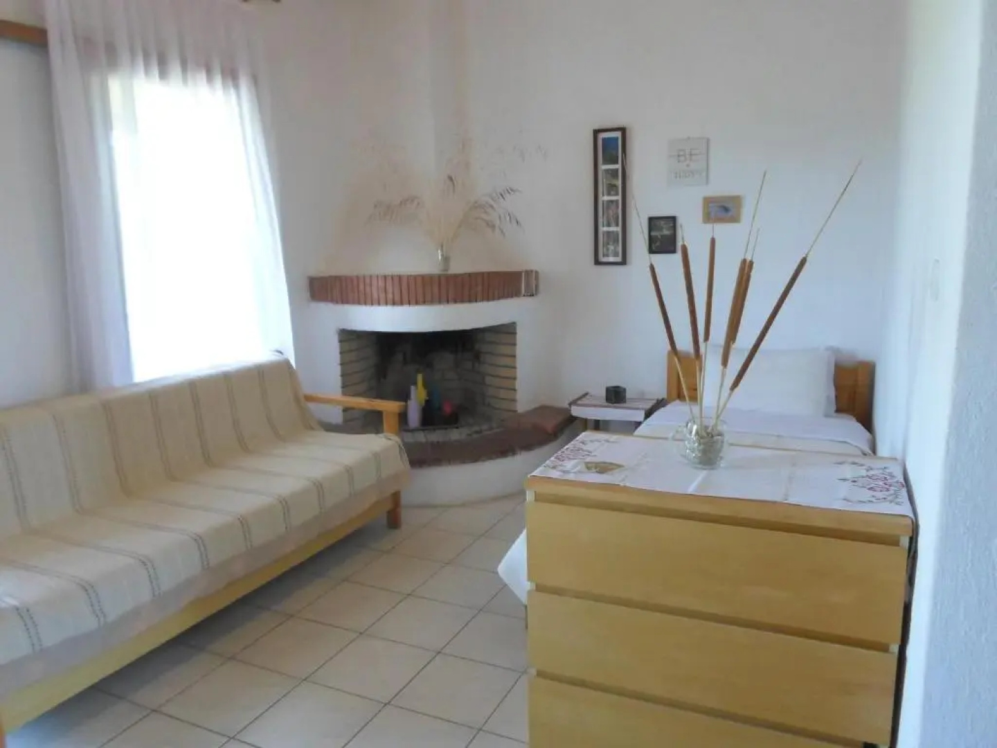 Bozelia Apartments