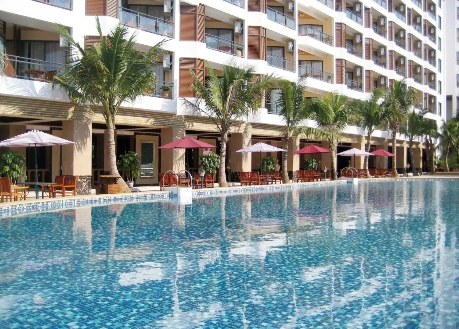 Xinglong Old Banyan Hotel - Wanning