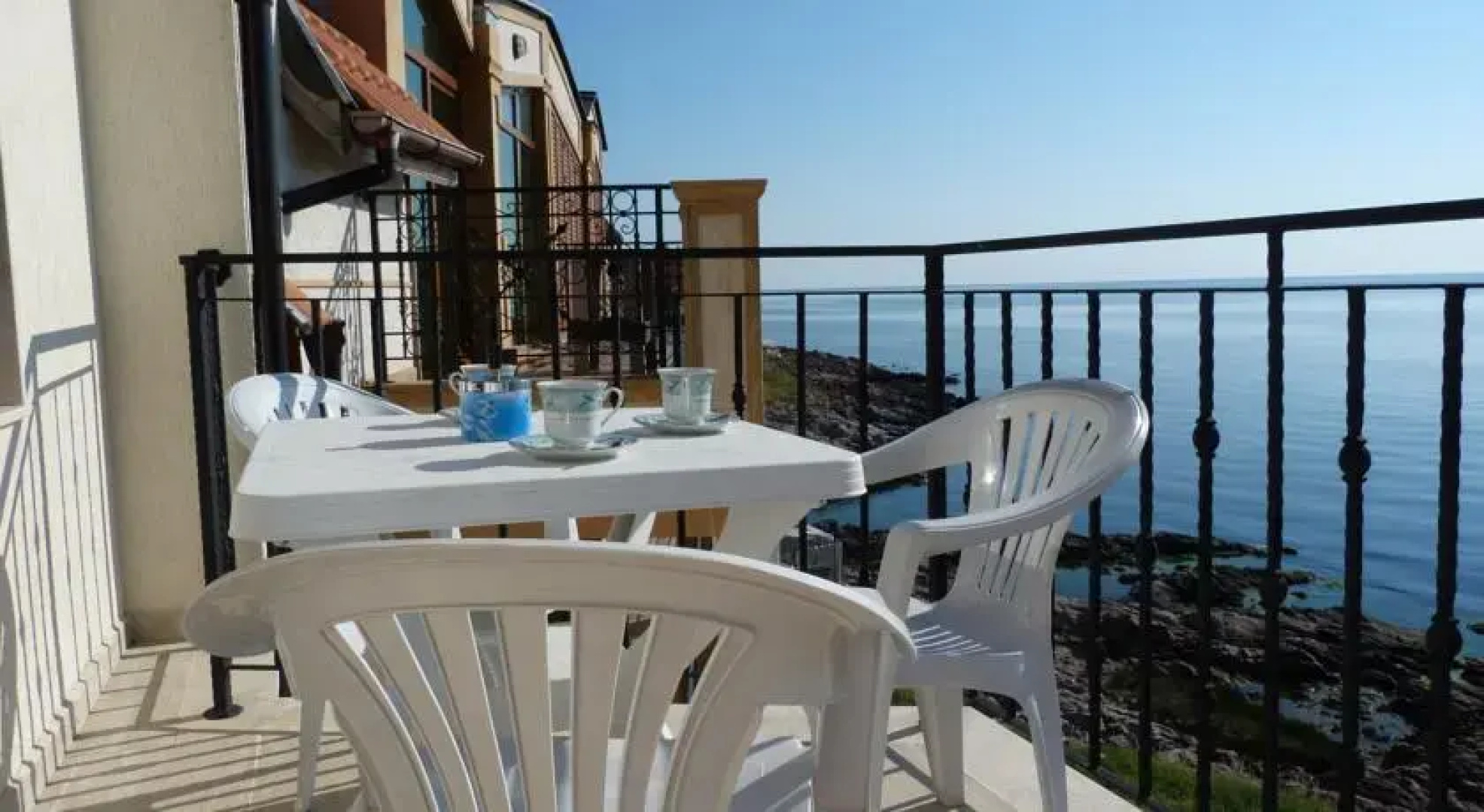 Sea View Apartment