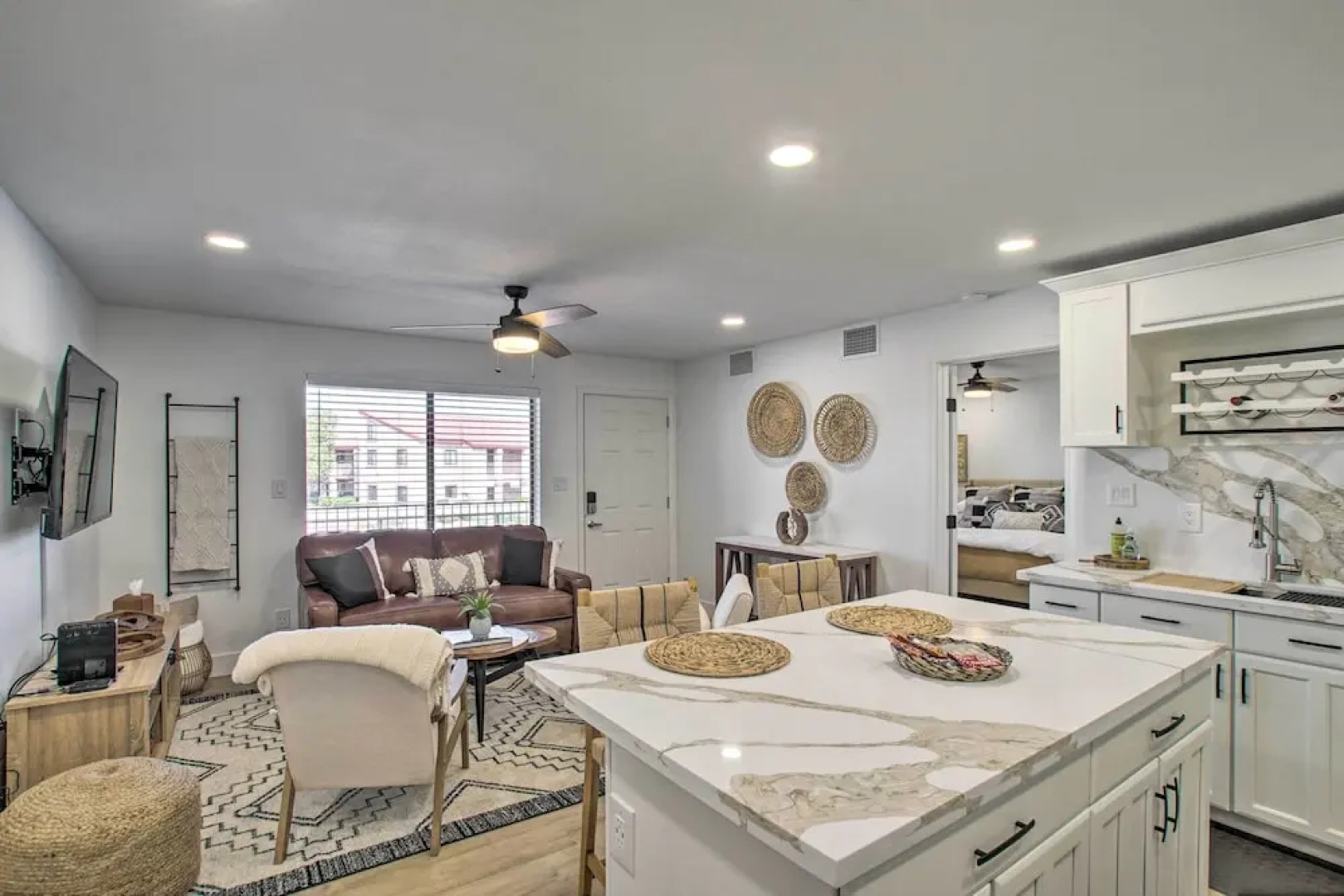 Pool Access: Mtn-view Condo in Apache Junction!