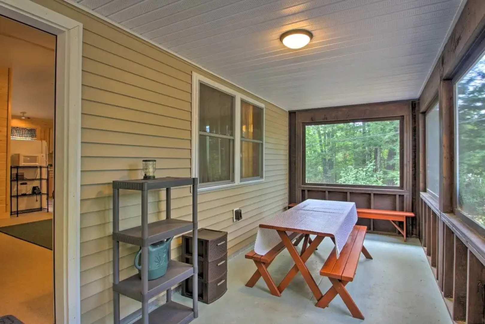 'the Cedars' Cabin w/ Beach Access on Panther Pond