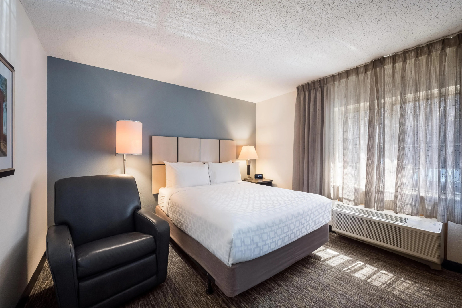 Sonesta Simply Suites Phoenix Glendale