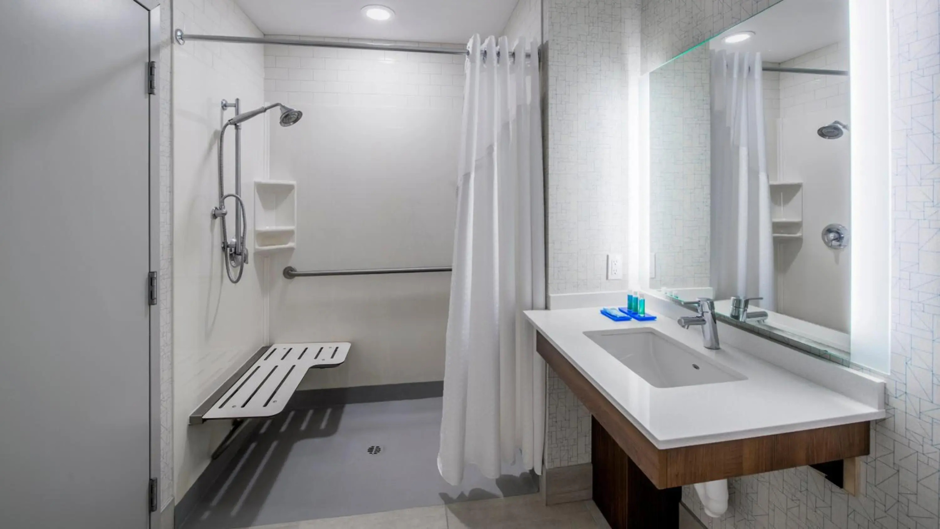 Holiday Inn Express Hotel & Suites Airdrie-Calgary North by IHG