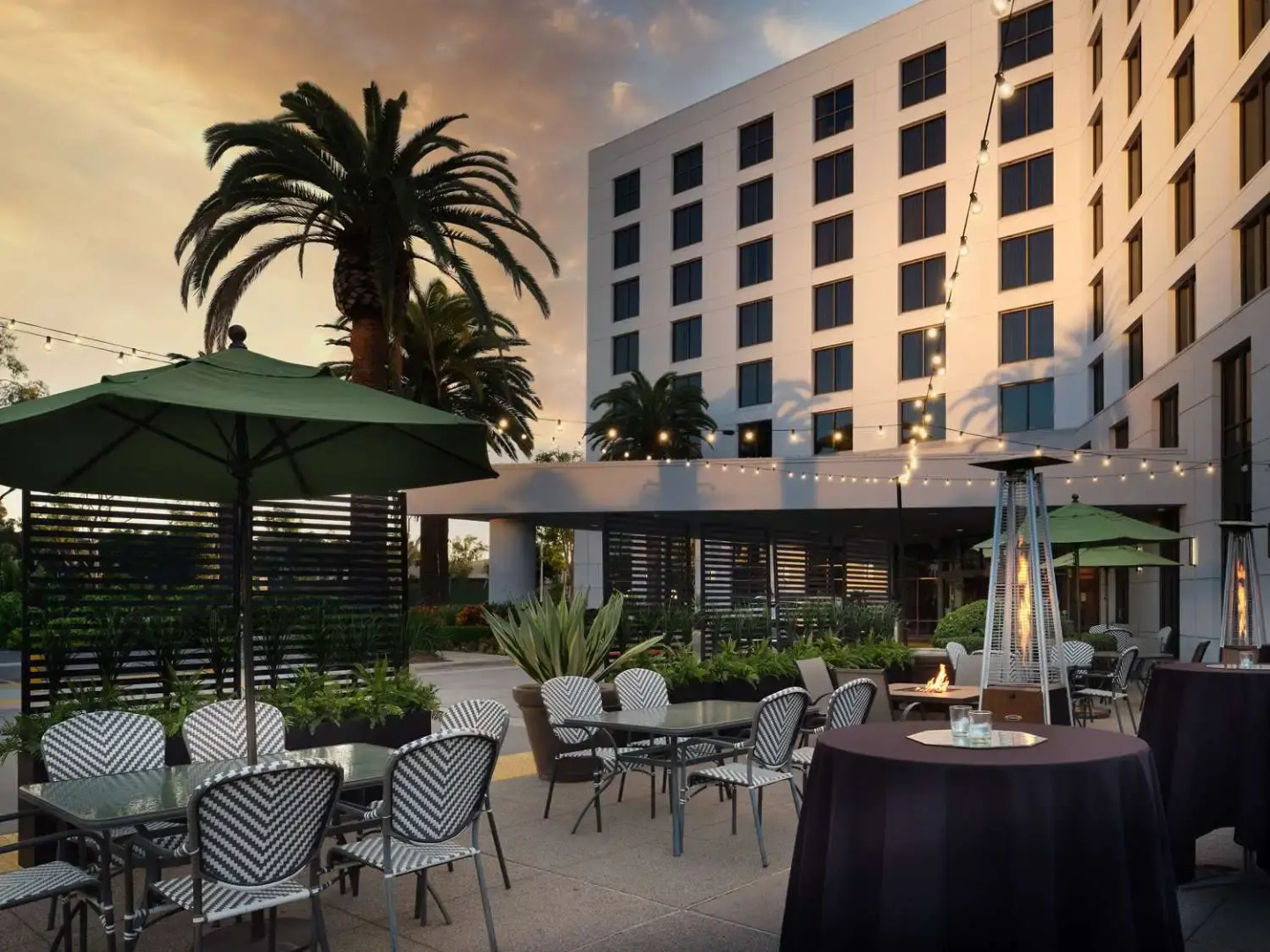 DoubleTree by Hilton Irvine - Spectrum