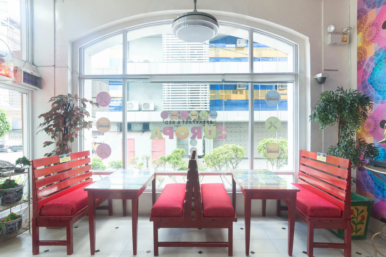 Oyo 155 Europa Breakfast And Bed