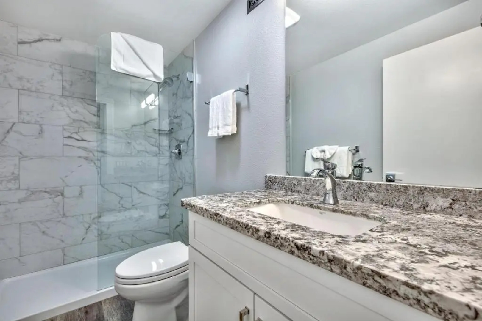 LUXE 15 Blue Diamond Lodge Lake Tahoe Hot Tub