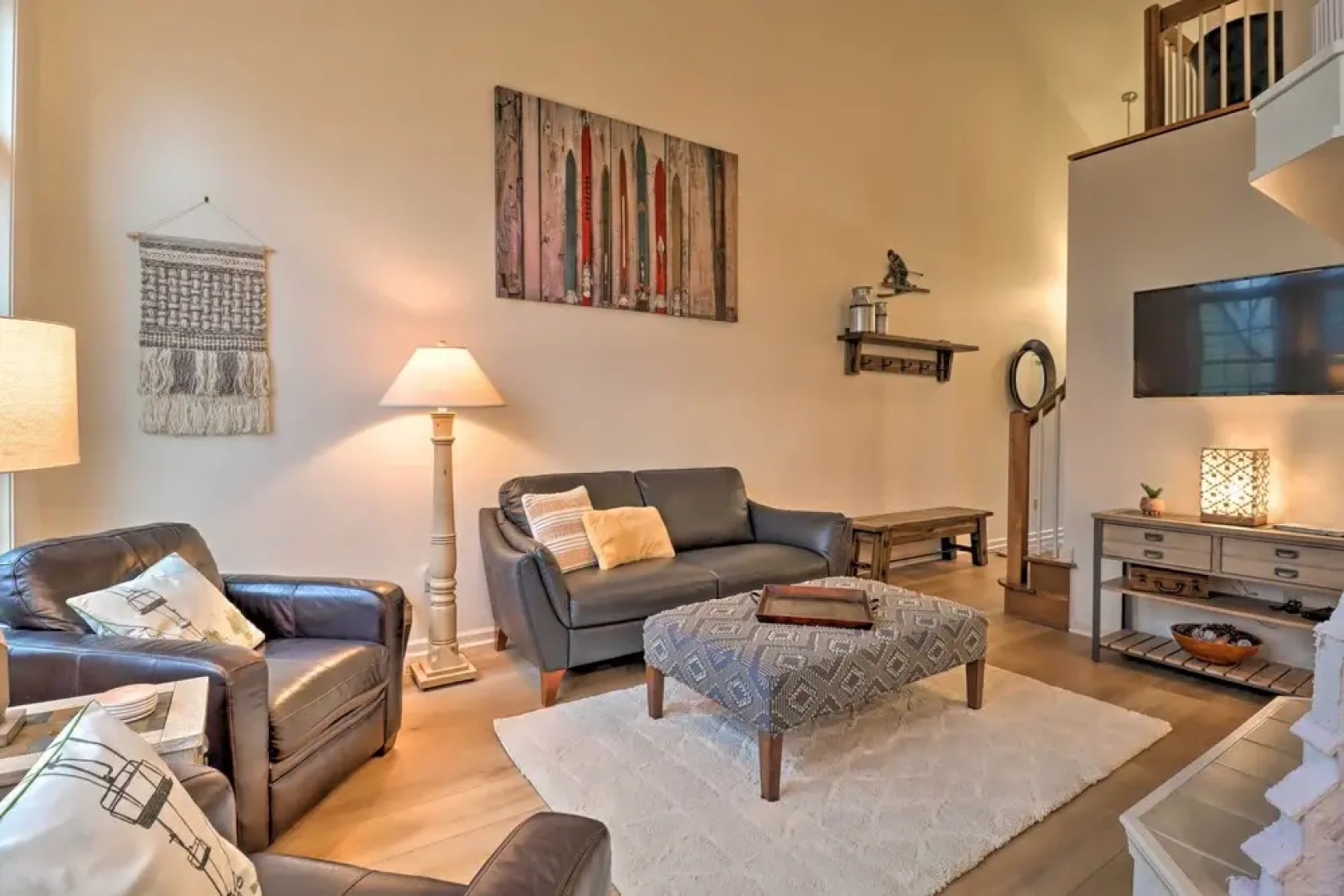 Poconos Townhome - Walk to Big Boulder Lake!