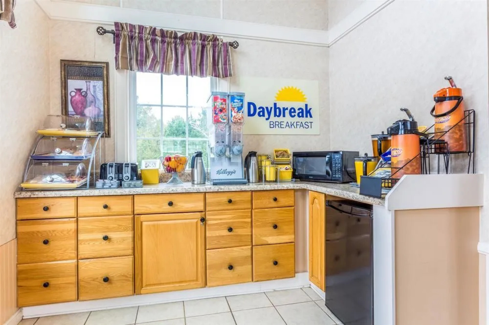 Days Inn by Wyndham Cornelia