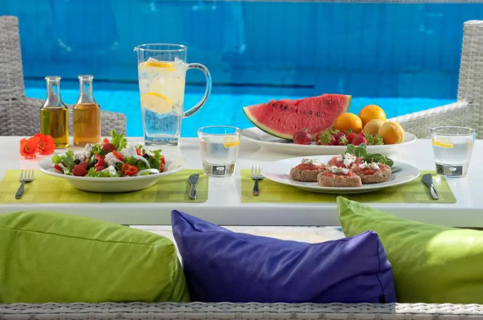 Kristalli Hotel Apartments