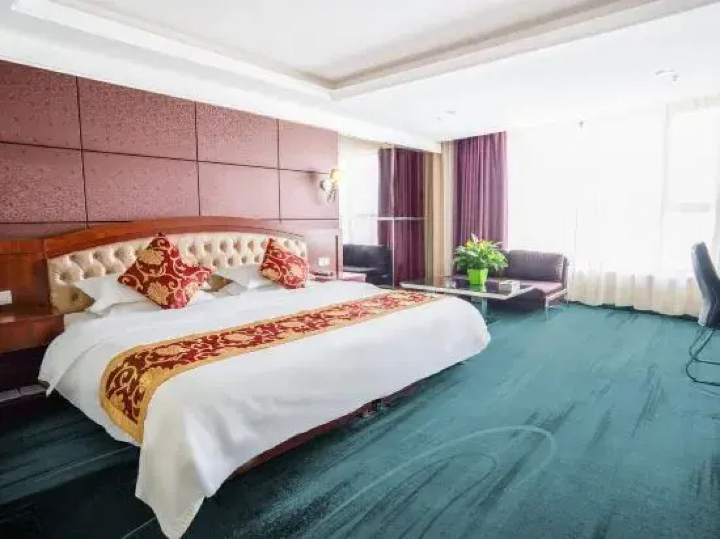 Shangcheng Business Hotel