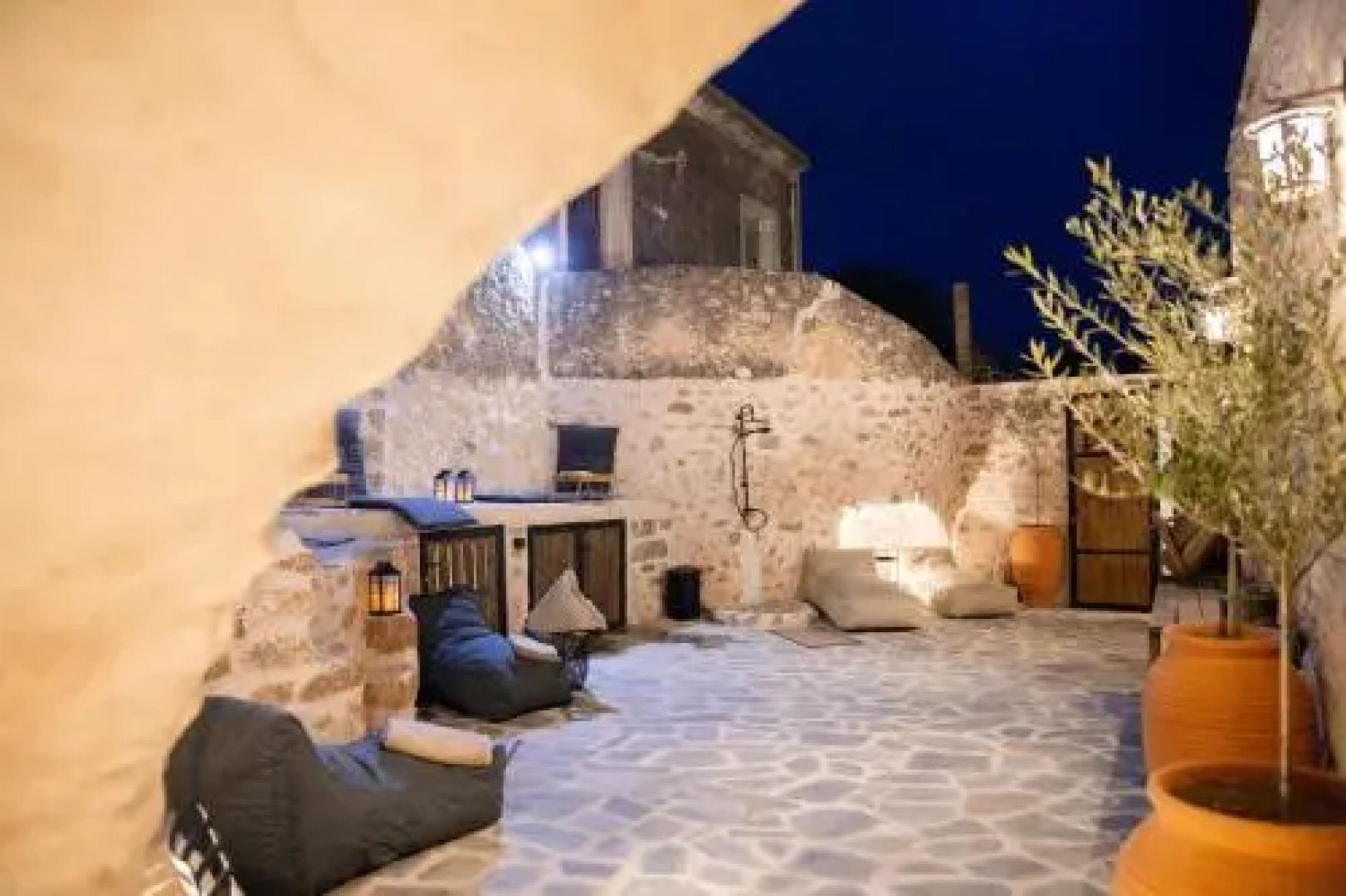 Dandy Villas Mani - Old Tower House - Fireplace - Pool