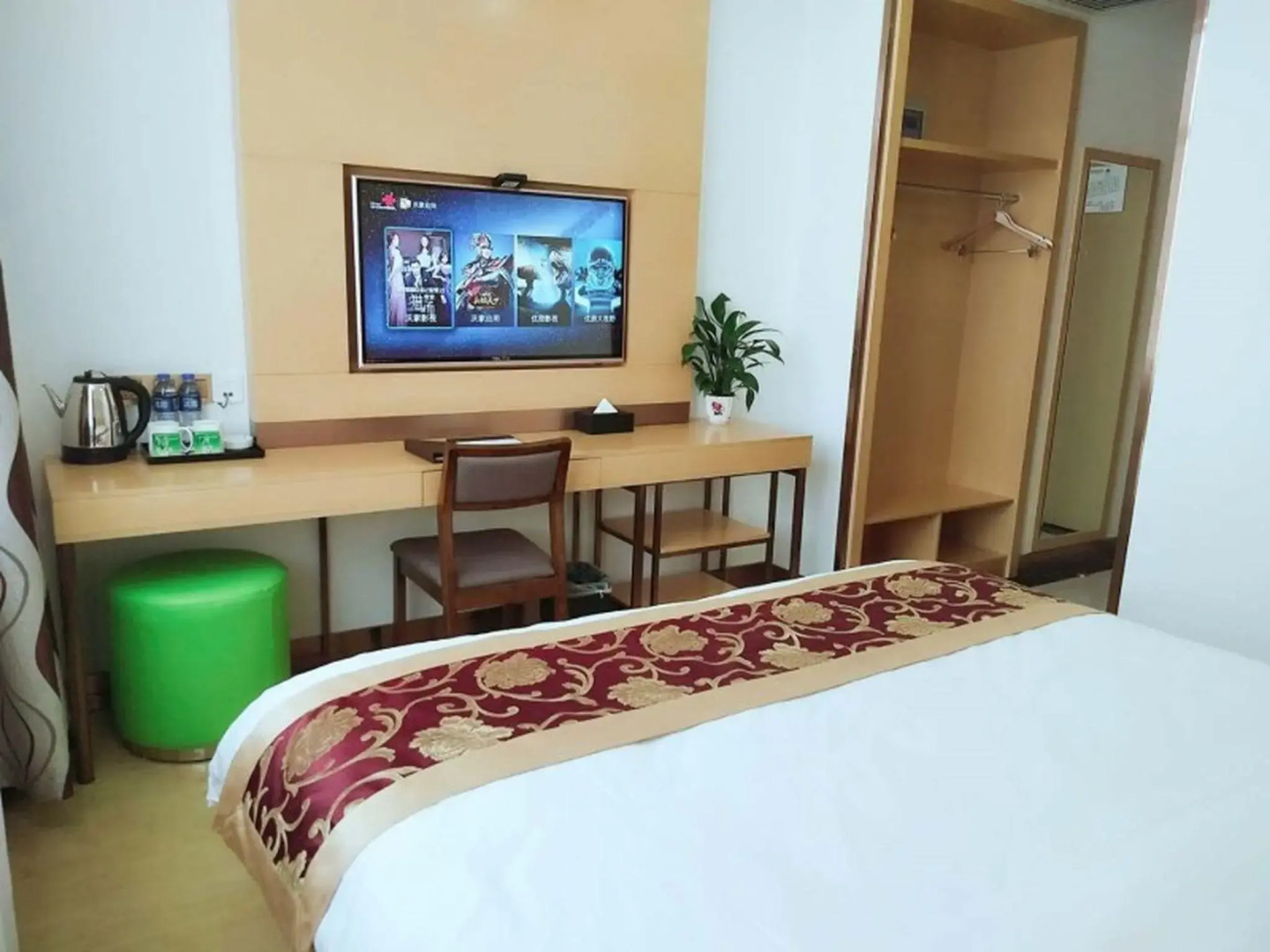 GreenTree Inn Linxia Niujinhe Avenue Express Hotel