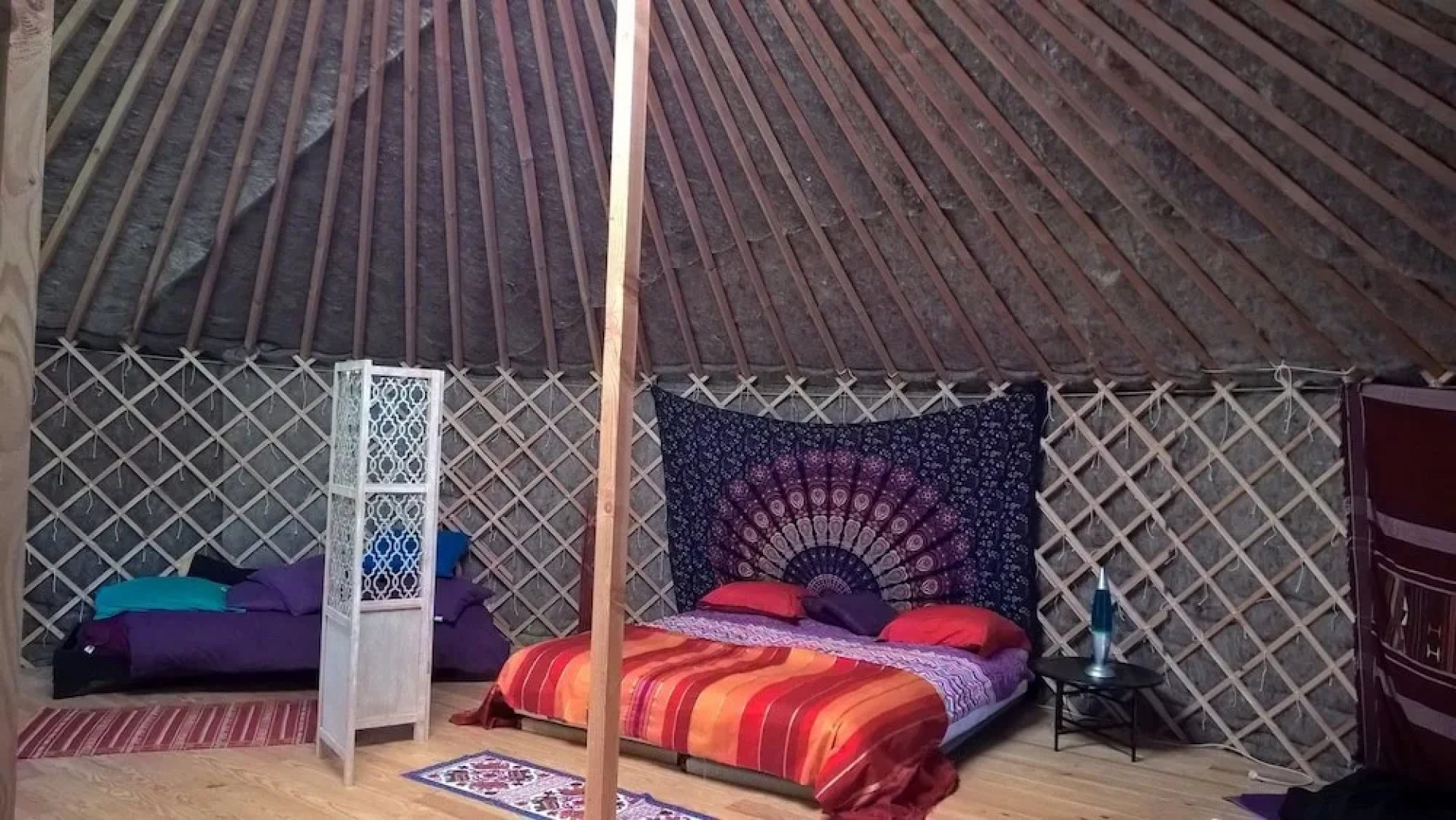 Au fil de l'Eau - La Yourte