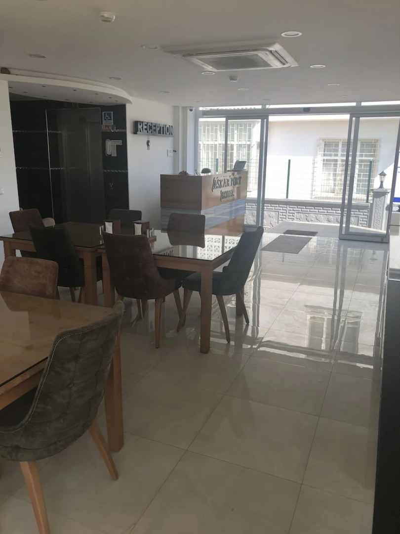 Askar Port Hotel By Continent