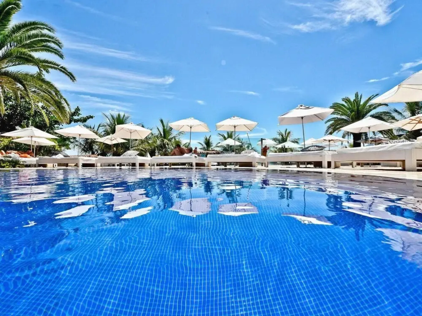 Dpny Beach Hotel & Spa