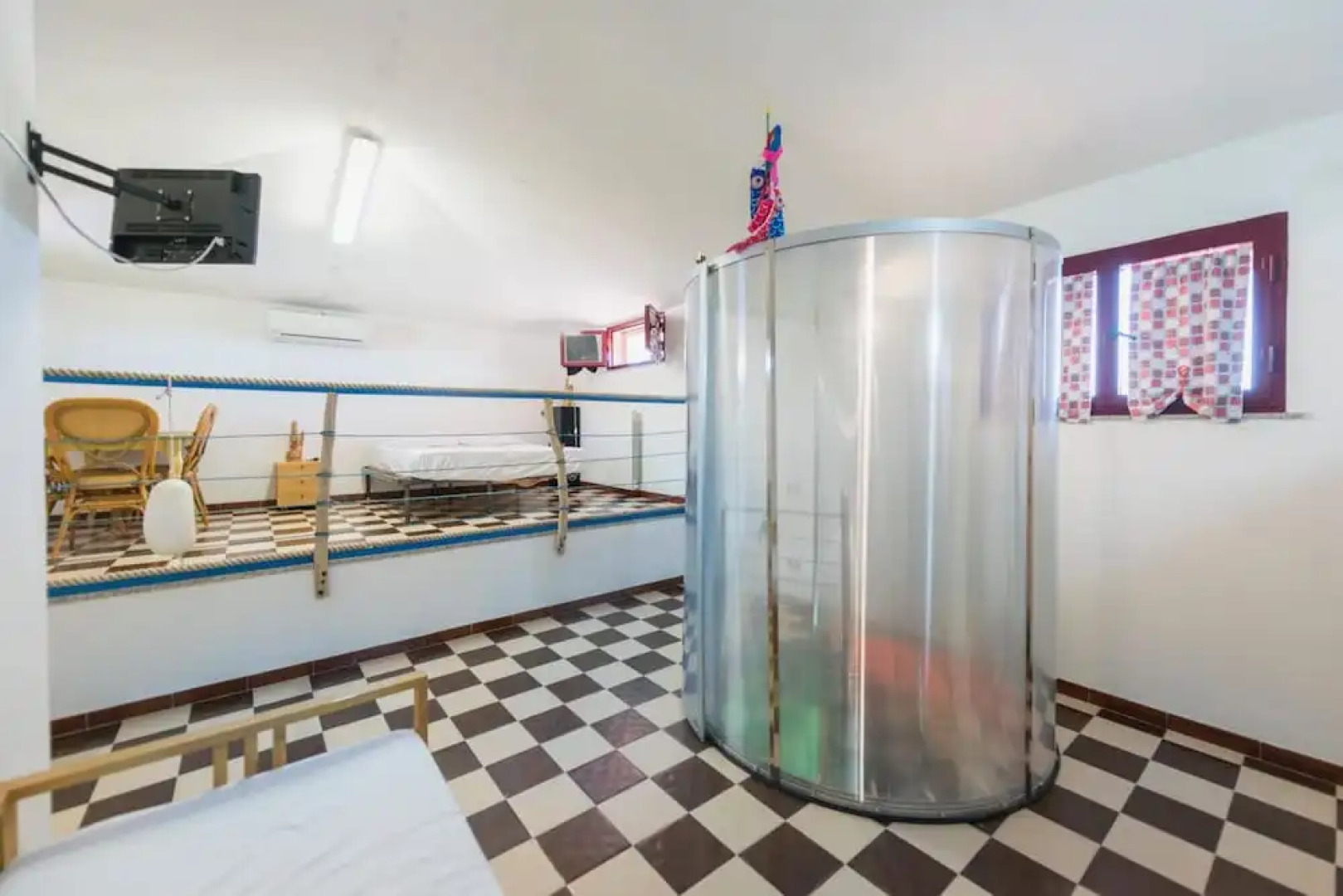 House n Kite in Nurachi