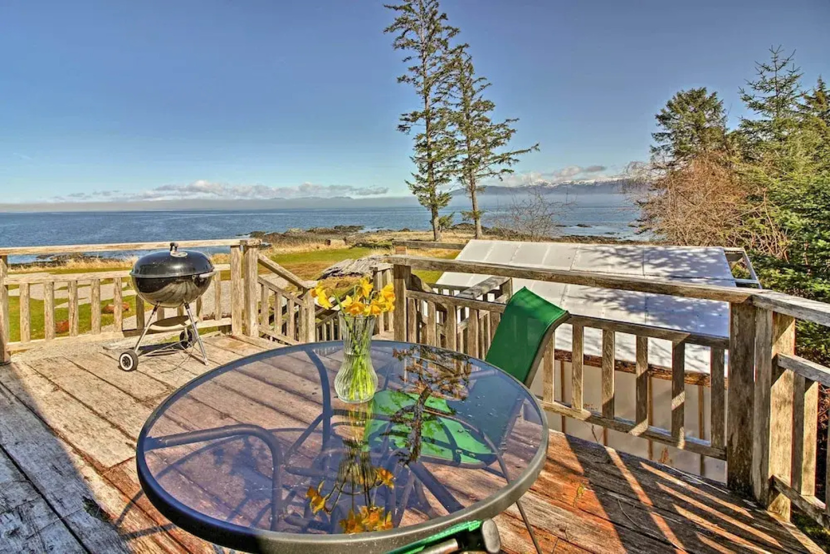 'A Room With a View' Peaceful Retreat on PoW