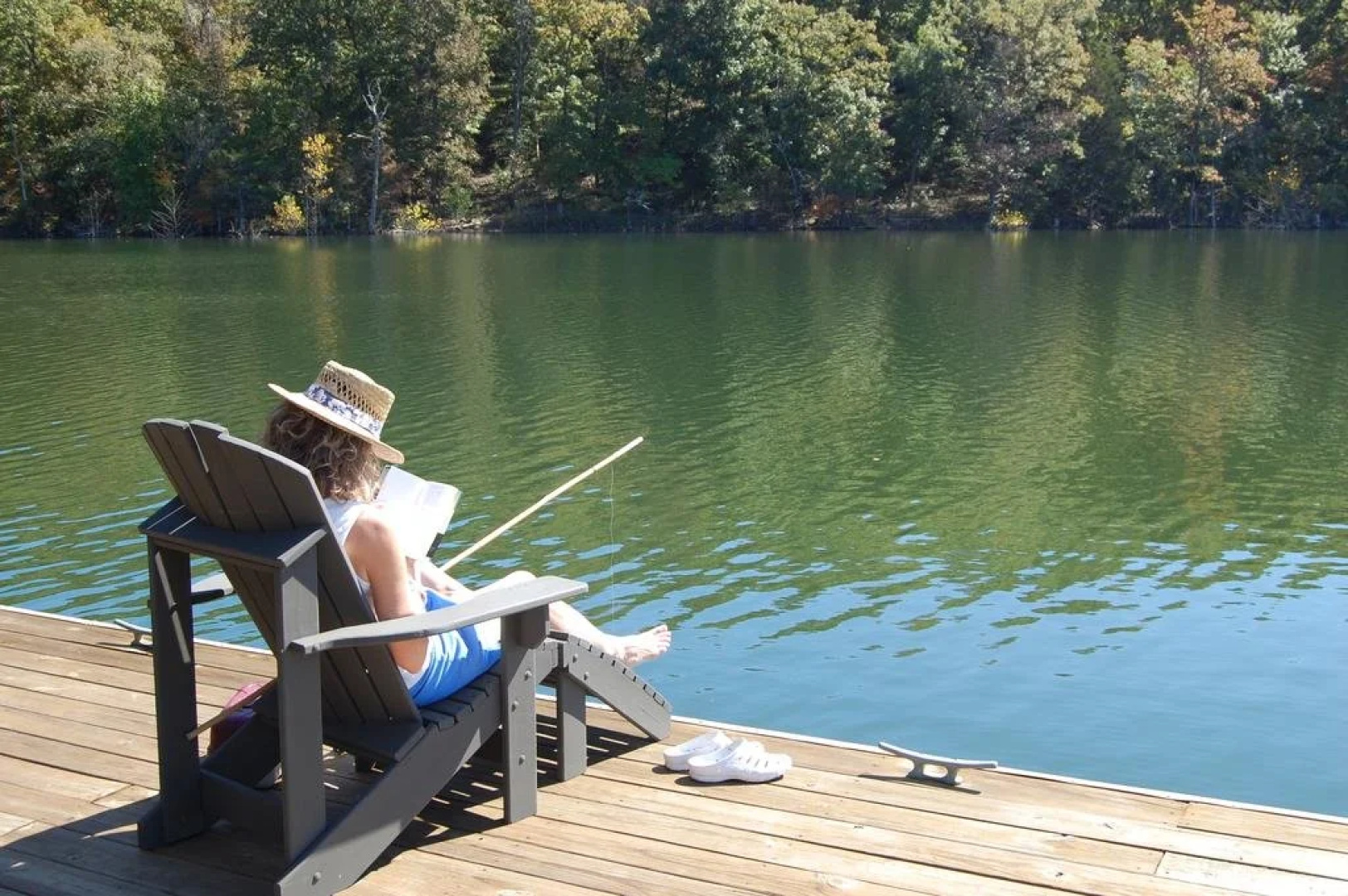 Beaver Lakefront Cabins - Couples Only Getaways