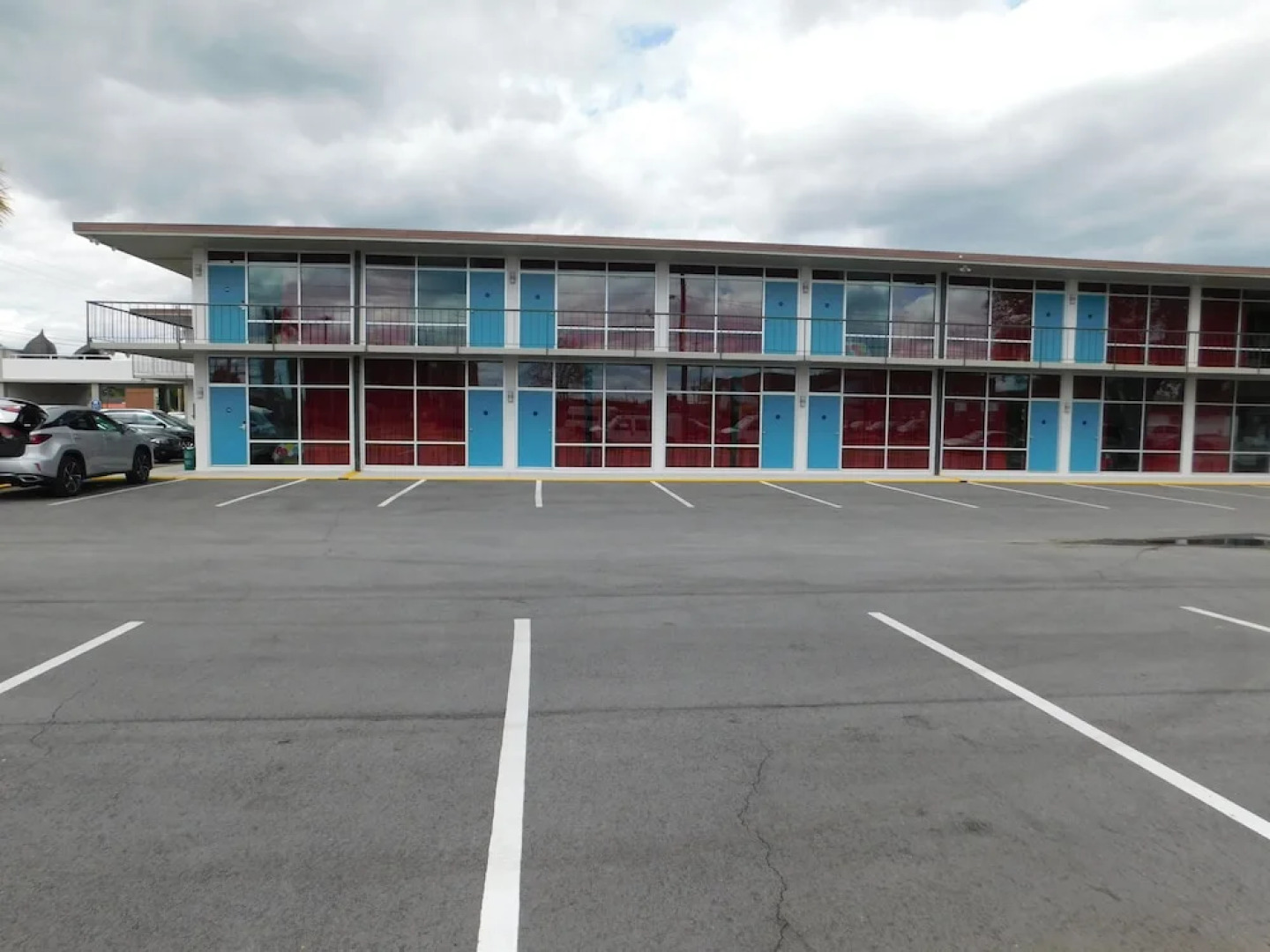 Mother Earth Motor Lodge