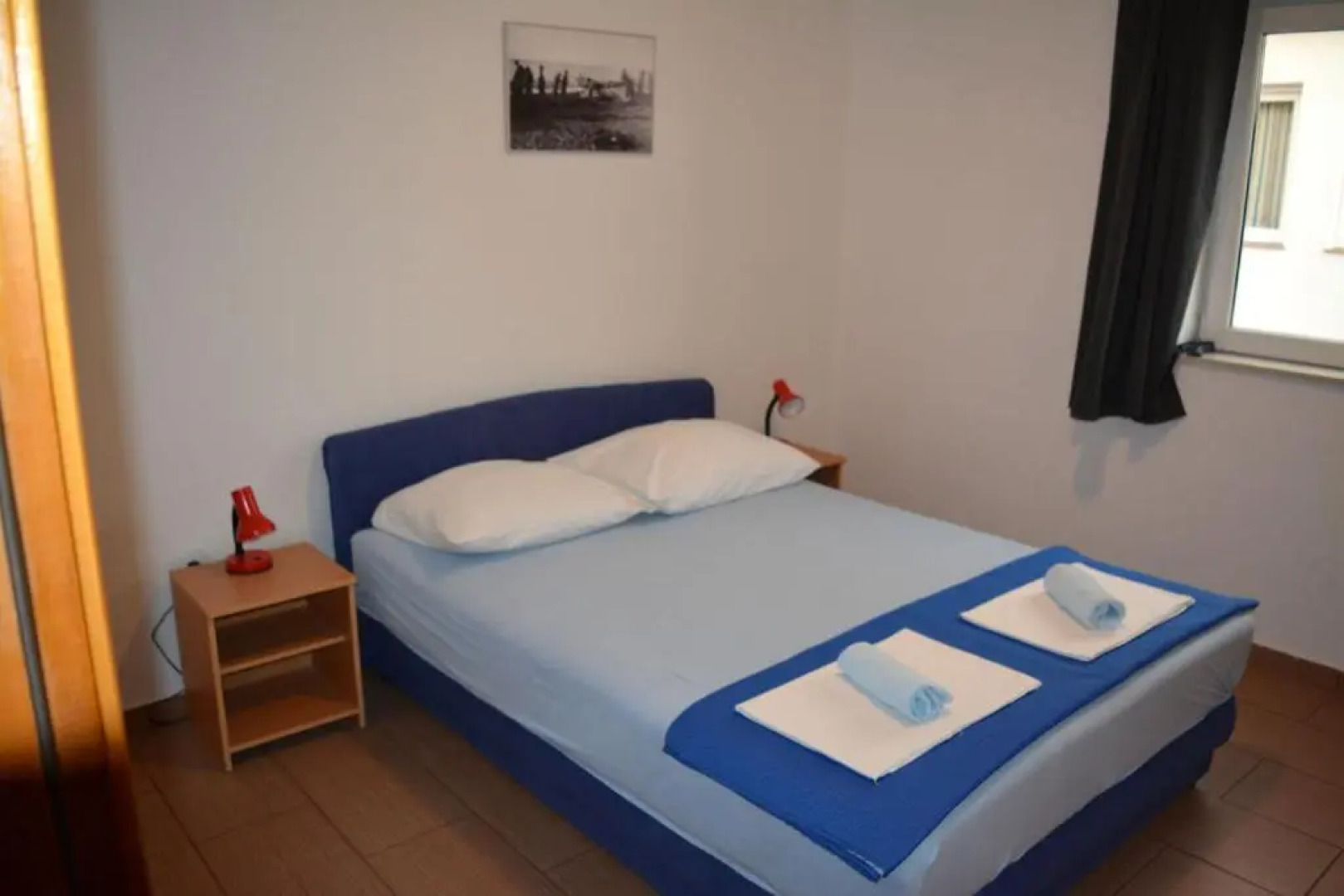 Apartments & Room MaDi