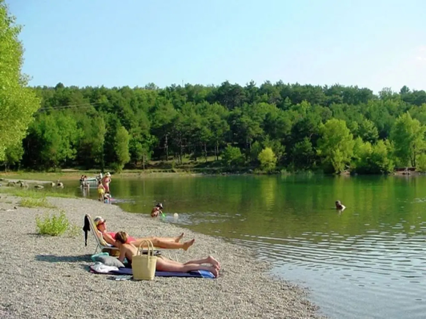 Child Friendly Villa With Private Pool and Large Garden Near lac Sainte Croix