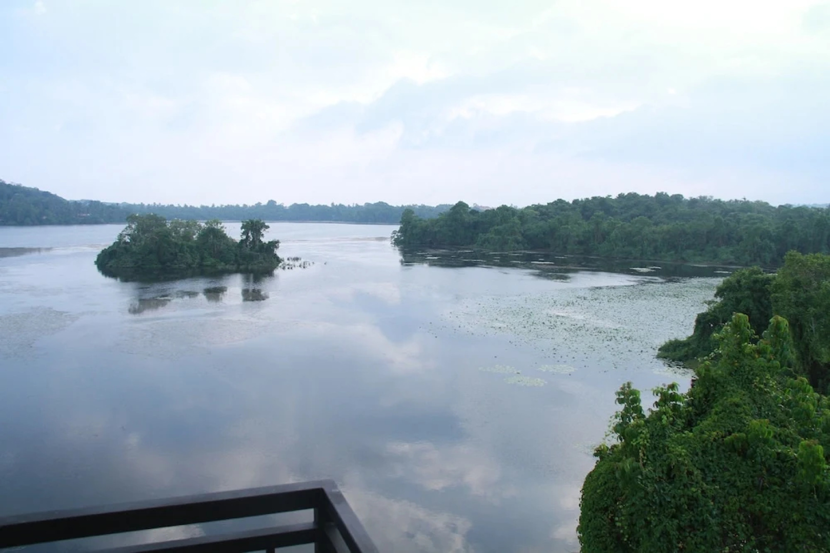 Sanu Lagoon Resorts&Spa